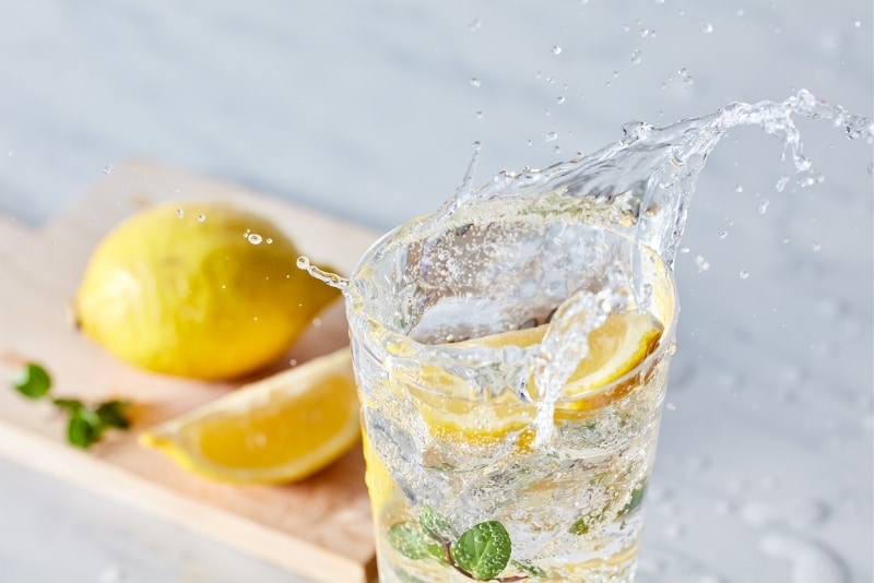 Hydration Break – därför stannar världens bästa fotbollsspelare mitt i matchen